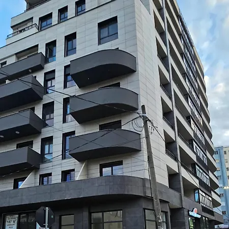 アパート Tirana Kdk Kashari